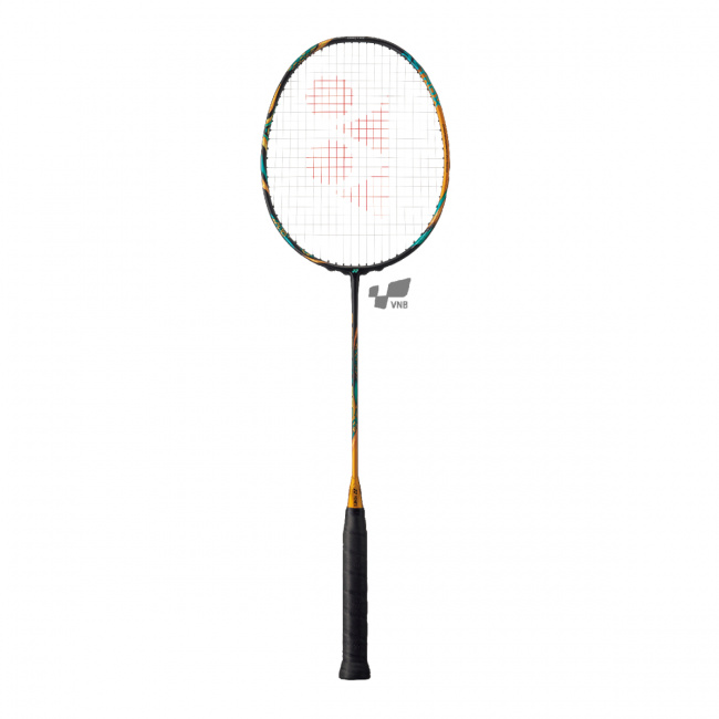những mẫu vợt cầu lông thiên về công đáng chú ý đến từ thương hiệu yonex