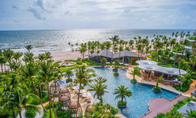 luxury resort, vietnam tourism, world travel awards 2022, four vietnamese resorts in the top of asia’s leading luxury