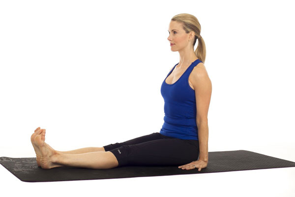 bài tập yoga, 8 bài tập yoga cơ bản tại nhà để bạn xua tan căng thẳng