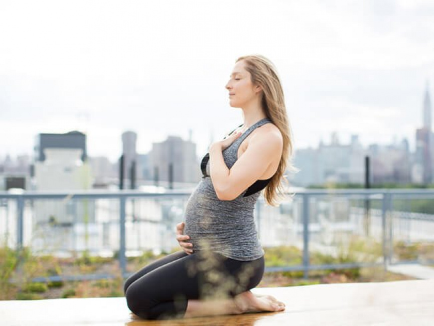 bài tập yoga, yoga cho bà bầu, yoga cho phụ nữ mang thai và 5 tư thế yoga khi mang thai tốt nhất