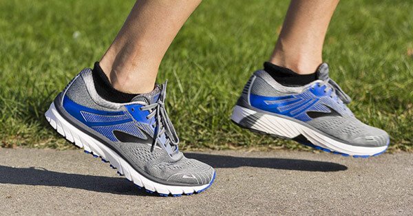 chạy bộ giảm cân, giày chạy bộ, kiến thức chạy bộ, hướng dẫn cách chọn giày chạy bộ đúng size đúng chuẩn cho runner