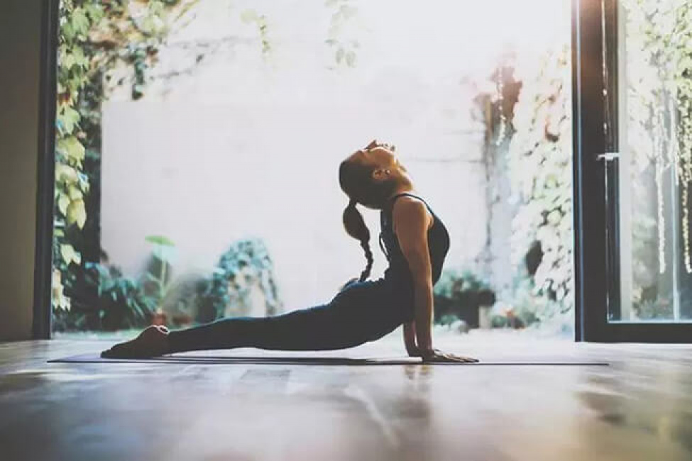 bài tập yoga, yoga hằng ngày: 10 tư thế yoga bạn nên thực hành mỗi ngày