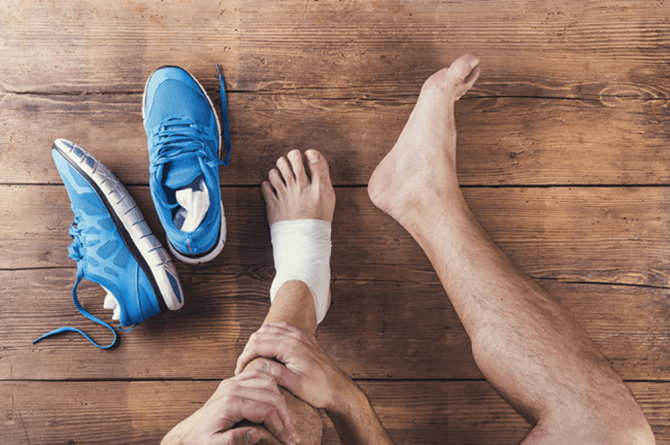 kiến thức chạy bộ, chấn thương khi chạy bộ có nên chườm đá hay không ?
