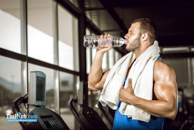 kiến thức thể hình, tập thể hình, bạn đã biết uống nước khi tập gym, thể dục đúng cách chưa ?