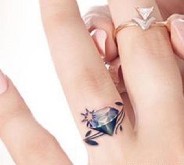 hình xăm kim cương có ý nghĩa gì? mẫu tattoo kim cương đẹp