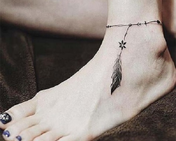 Hình xăm lắc chân mini, Mẫu tattoo vòng cổ chân đẹp - ALONGWALKER
