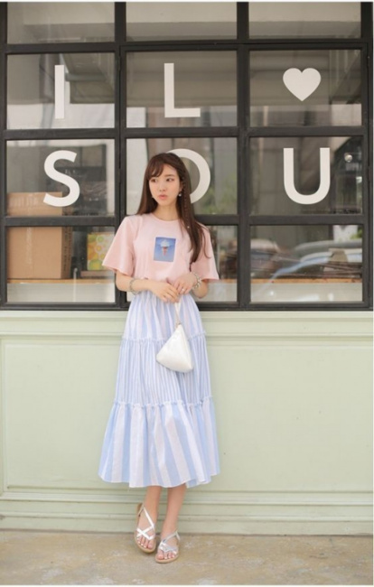 Đầm maxi hiệu ứng satin