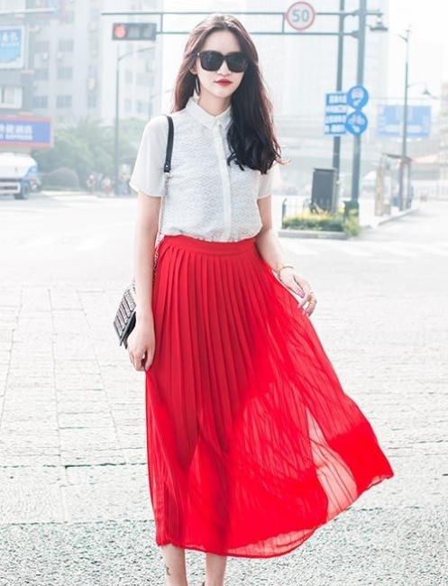 Chân váy midi xòe xếp ly màu đỏ CV0335  Thời trang công sở KK Fashion