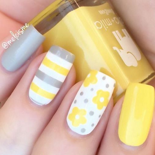 30+ ý tưởng về những mẫu nail màu vàng cực đẹp hot trend