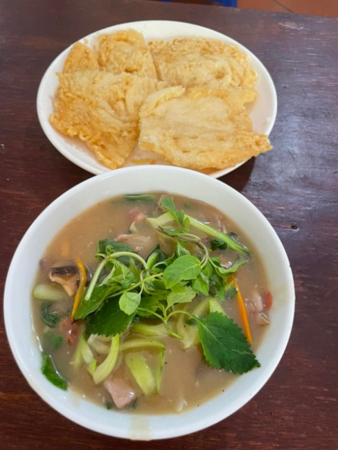 8 Quán ăn vặt ngon bạn nên ghé qua khi đến thăm Hà Nội