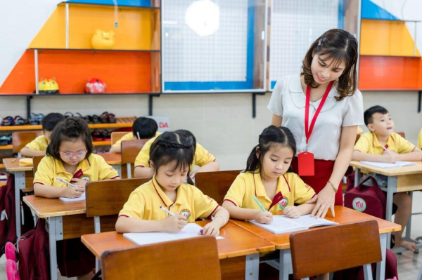top 10 trường tiểu học tphcm chất lượng, nổi tiếng uy tín nhất
