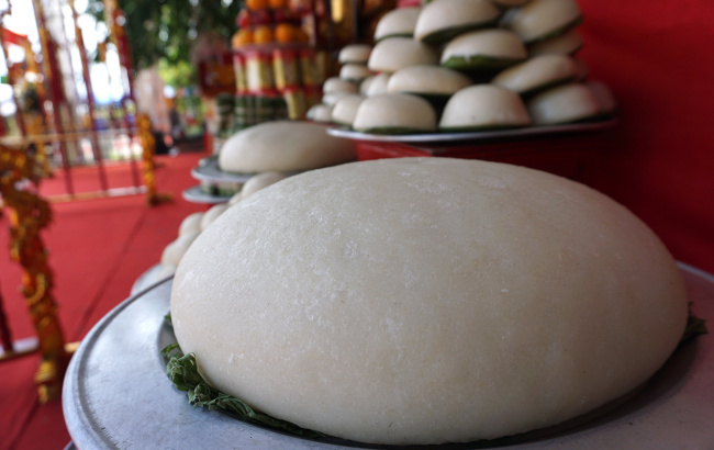 bánh dày của người mông – nét độc đáo trong ẩm thực dân tộc