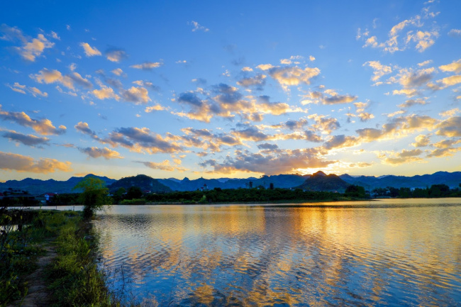hồ tiền phong – vẻ đẹp hoang sơ nơi núi rừng tây bắc