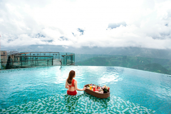 top 5+ khách sạn có bể bơi view đẹp tại sapa được nhiều du khách yêu thích nhất