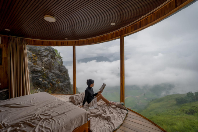 autumn travel, ha giang tourism, resort, resorts and hotels in vietnam, sea ​​of ​​clouds, travel to sapa, four resorts watching the sea of ​​clouds