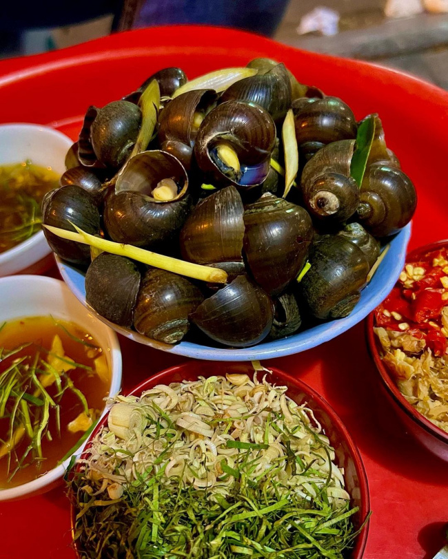 delicious snail shop, mummy snail, trang oc, delicious, long-standing snail shops in hanoi for a cool autumn afternoon, suitable for gathering with friends