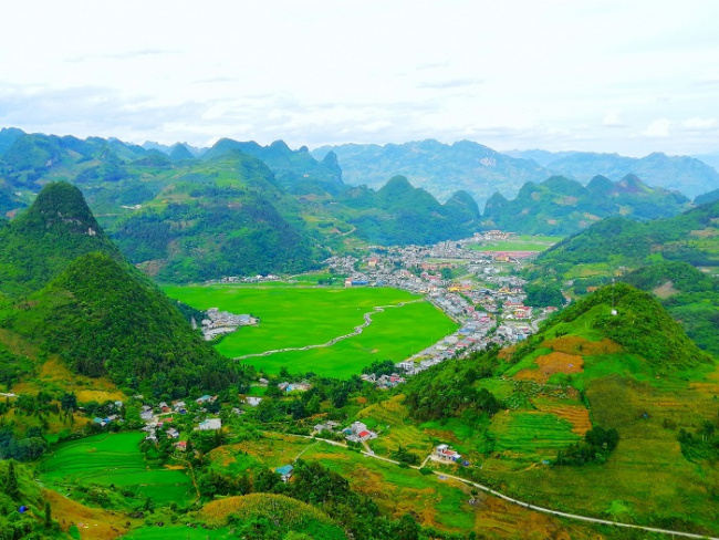 co tien mountain, vietnam check-in, check in the beautiful co tien mountains in vietnam associated with many interesting legends