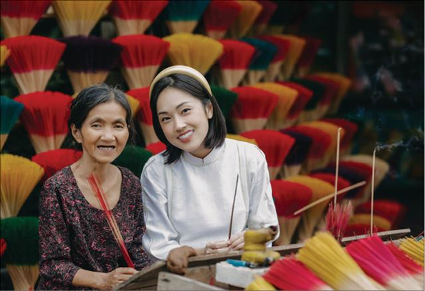 a touching story, mother tuyet’s shop in the village of incense, a place that is both beautiful and imbued with human love when coming to hue