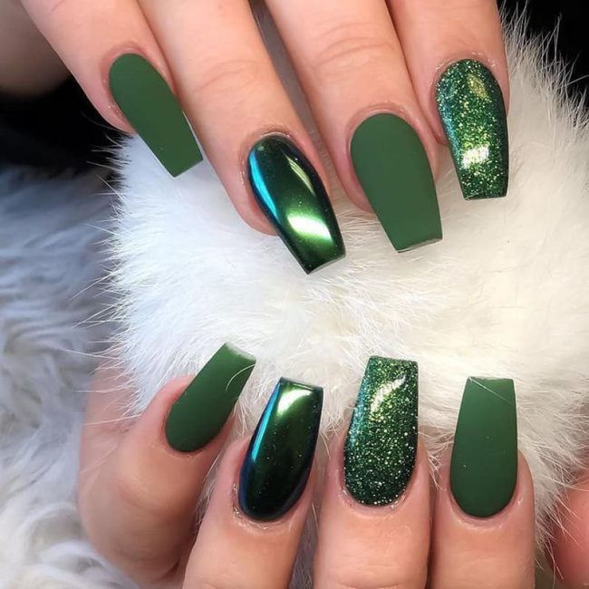 nail đẹp, 12 mẫu nail màu xanh lá cây tuyệt vời không nên bỏ qua