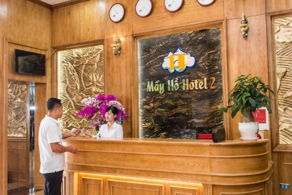 review khách sạn mây hồ chi tiết với nhiều ưu đãi hấp dẫn tại