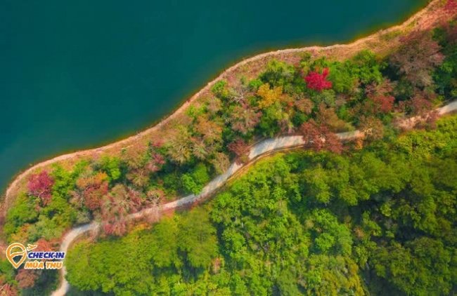 artificial lake, cao bang, culture, diversity, tourism, the artificial lake in cao bang is known as the ‘fairy scene’, once appeared in the province’s tourism promotion film