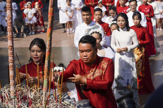 hanoi, mass wedding, the wedding, mass wedding of 18 couples in the capital
