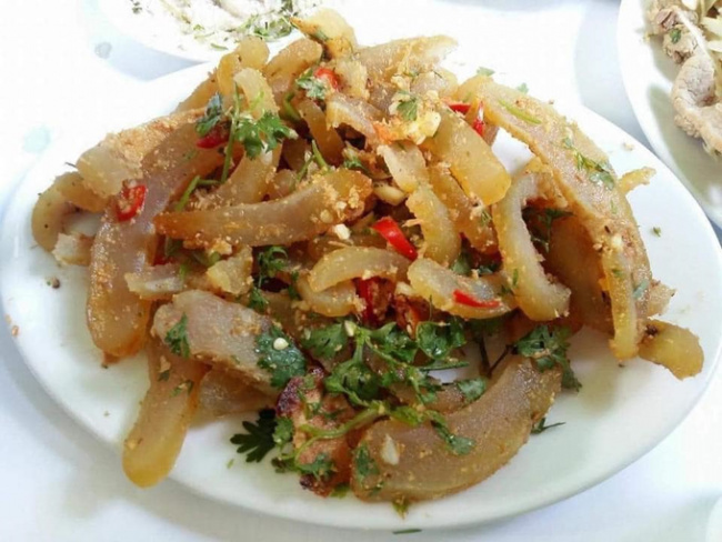buffalo skin dish, son la, thai people, “crispy” buffalo skin dish, pickled without lemon, and vinegar in son la