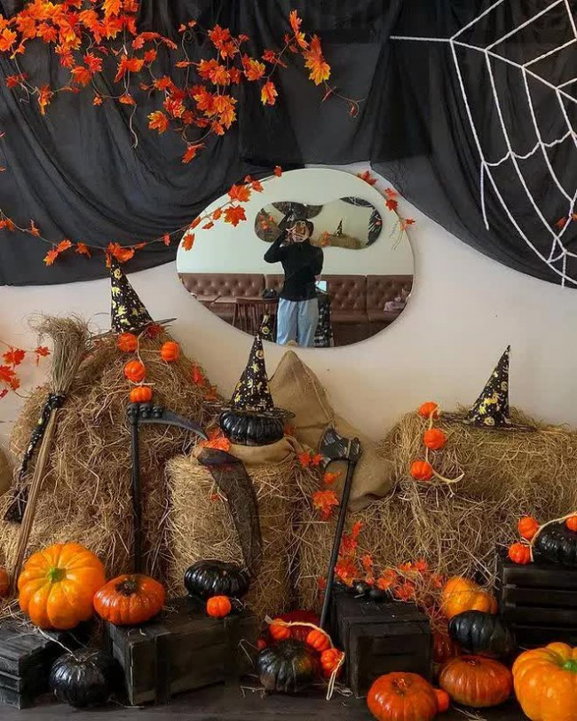 cafe, halloween decoration, space to drink, 5 cafes with spectacular halloween decorations from space to drinks in ho chi minh city