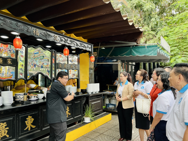 cho lon, explore cho lon, travel to cho lon, travel to ho chi minh city, what to do in cho lon, what to eat in cho lon, discover ‘small stories in the heart of lon market’ with destinations nearly a hundred years old