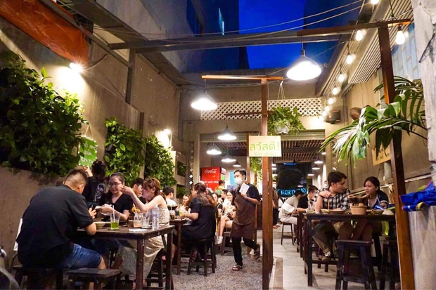 address, boat noodles, delicious restaurant, golden pagoda, spicy ribs, thai food, thai dishes are “storming” recently, young people are eager to find delicious restaurants all over hcmc