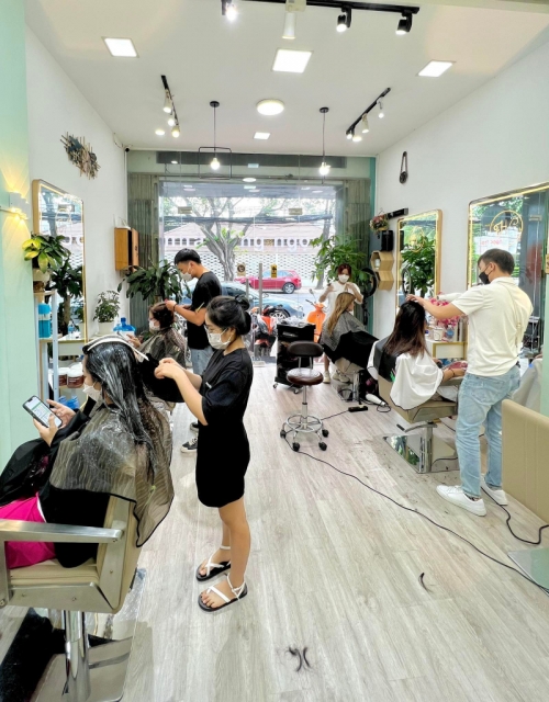 top 7 địa chỉ đào tạo nghề tóc uy tín nhất tỉnh khánh hòa