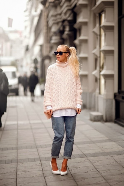 áo sweater là gì? 11 cách phối đồ trendy 2021 chuẩn stylist cho phái nữ