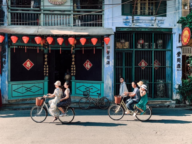 danang tourism, hoi an ancient town, son tra peninsula, tour, tourism city, tourist cities close together to make those who are passionate about exploring have to “go both” to be satisfied