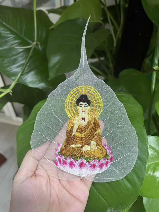 bodhi leaf, embroidery on bodhi leaves, hand embroidery, hanoi, make hundreds of dollars from fallen leaves