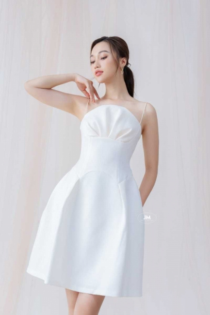 Đầm váy dự tiệc cưới Cao Cấp Sang Trọng tại GUCO | Trang phục, Trang phục trang  trọng, Thời trang nữ