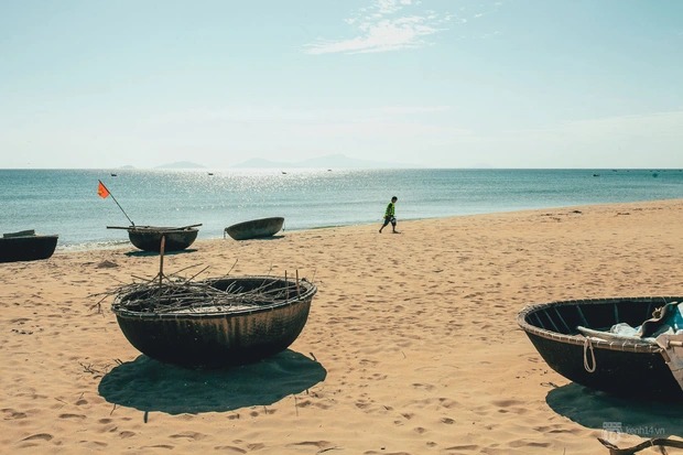 beach, quang nam, travel, vietnam, the beaches in quang nam attract a lot of tourists, there are 2 places on the list of the top beaches in asia