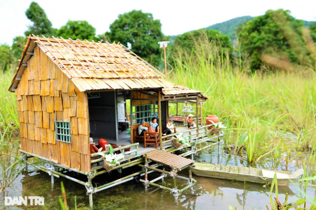 an giang, southern stilt house, starting a business, turn chopsticks, and cardboard… into a miniature house on stilts, sell one, and earn hundreds of dollars