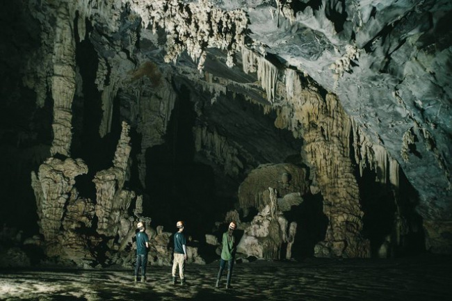 beautiful caves, national park, natural landscapes, phong nha - ke bang, record holder, scenic complex, virgin mother, discover the majestic and unspoiled beauty of the “cave kingdom” of quang binh
