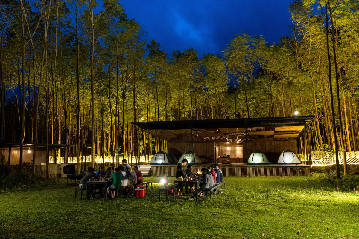 blue diamond camp - khu cắm trại giữa rừng quảng bình