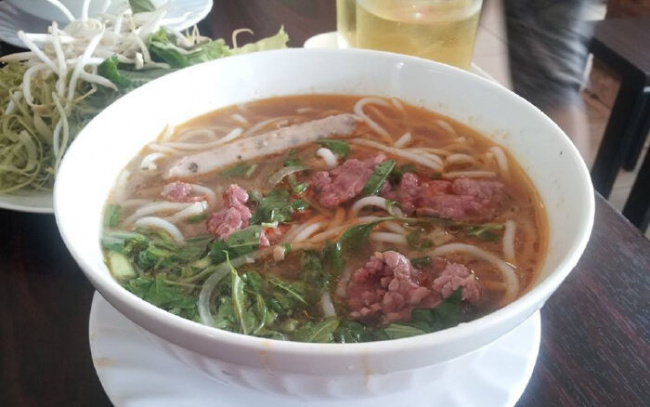 bún bò, bún bò huế, quán bún bò, tân bình, quận tân bình, địa chỉ quán bún bò, địa chỉ ăn bún bò, ăn bún bò tân bình, top 17 quán bún bò ngon tại quận tân bình, đáng để thưởng thức