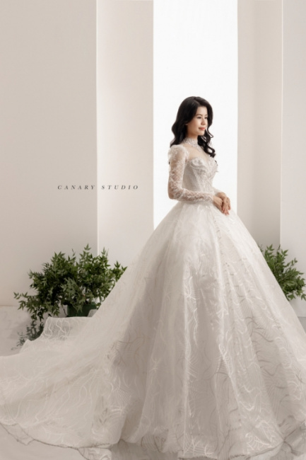 Bị chê “không hợp với váy cưới” mua online 10 triệu, cô dâu tung ảnh váy  mặc ngày cưới đẹp long lanh