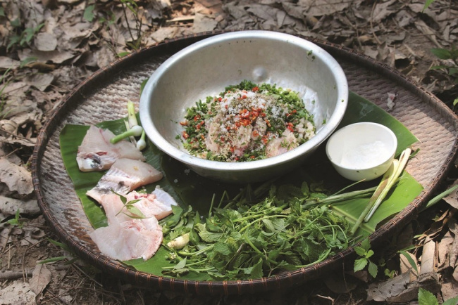 nutritional value, special dishes, vietnamese cuisine, the famous raw food specialties throughout vietnam that not everyone has the courage to try