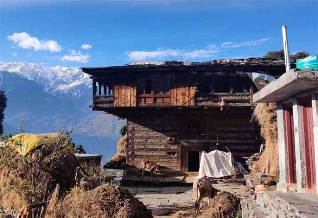 khám phá lối kiến trúc độc đáo trên dãy himalaya bất chấp động đất