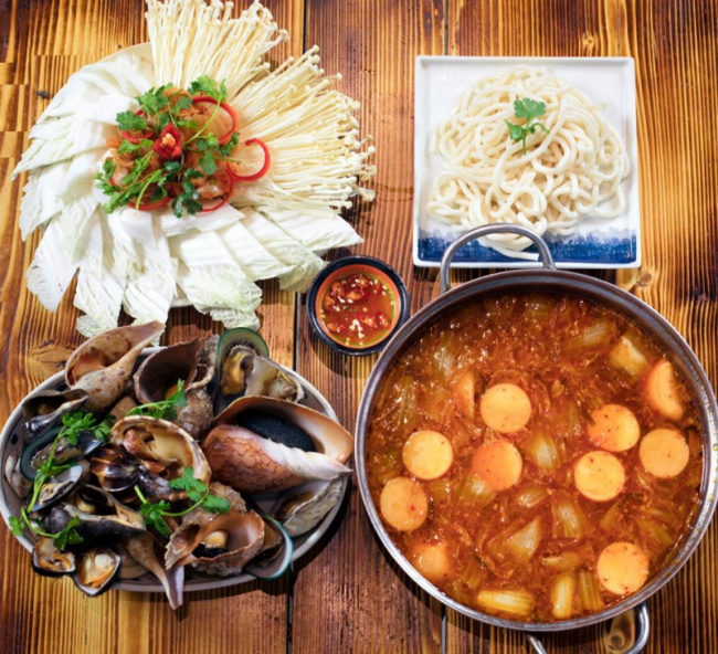 toplist, 10 best and best hot pot restaurants in District 4, TP.  hcm