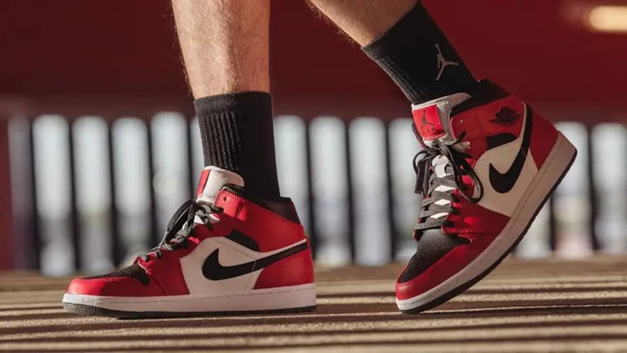 top 10 đôi air jordan 1 đẹp và đáng mua nhất 2022