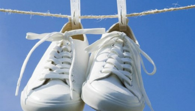 7 cách bảo quản giày trắng luôn như mới