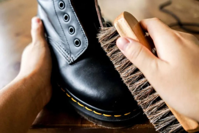 cách phục hồi giày da cũ: ý tưởng tự làm dễ dàng và nhanh chóng tại nhà