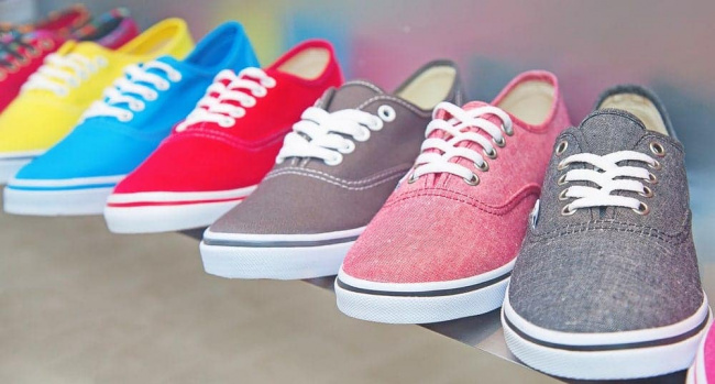 12 loại giày sneaker và cách chọn giày sneaker cho từng dịp khác nhau