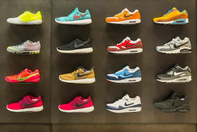 12 loại giày sneaker và cách chọn giày sneaker cho từng dịp khác nhau
