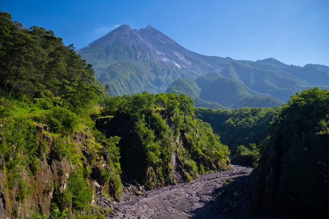 top 8 cung trekking núi lửa đẹp nhất indonesia